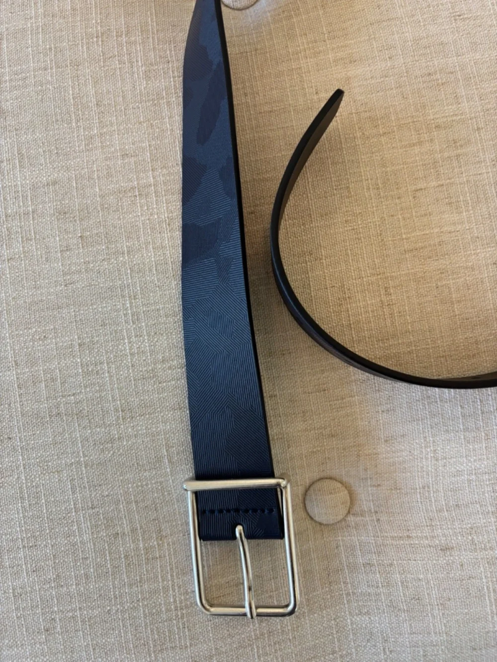 NWT Joseph Abboud Italy Genuine Leather Belt - Silver Buckle, Navy, Sz 34